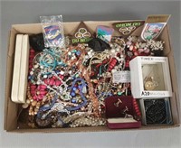 Group of vintage, etc. costume jewelry including