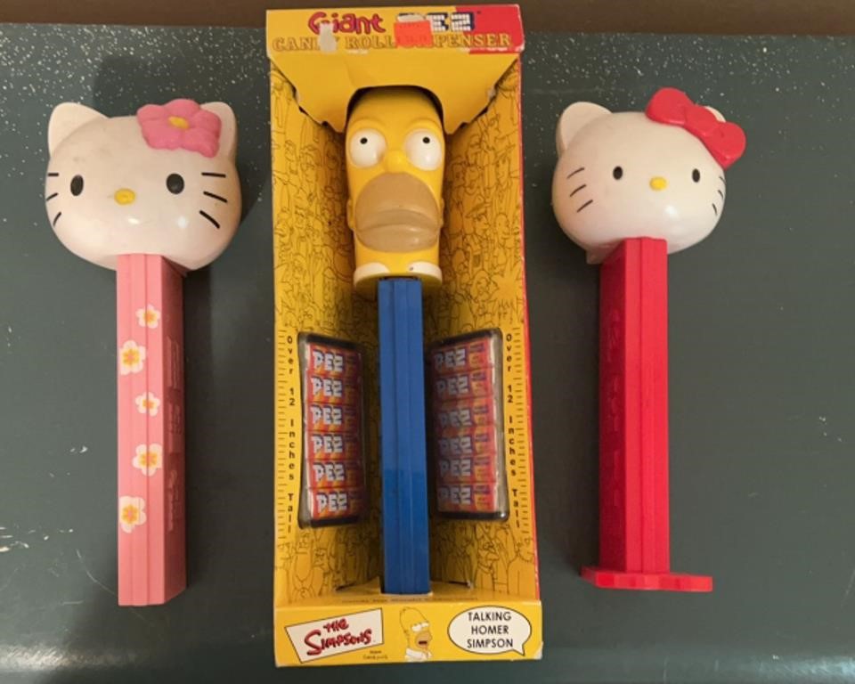 (3) GIANT PEZ CONTAINER HOMER SIMPSON, HELLO KITTY