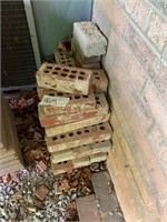 NICE VINTAGE BRICKS