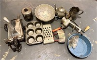 Vintage Kitchen Tools Lot