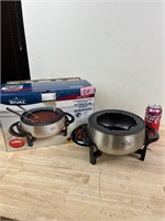 Rival Fondue Pot Untested