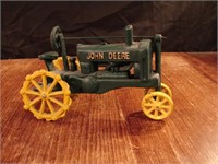 Cast John Deere tractor