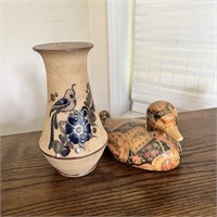 Vase & Duck Décor