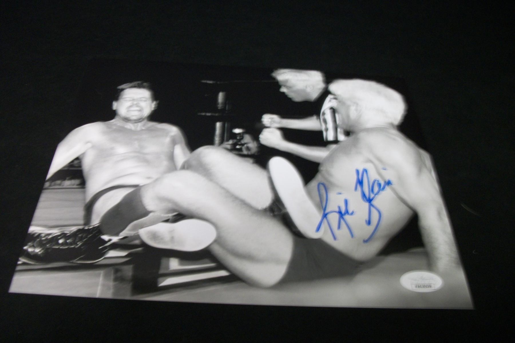 RIC FLAIR SIGNED 8X10 PHOTO JSA COA WWF WCW