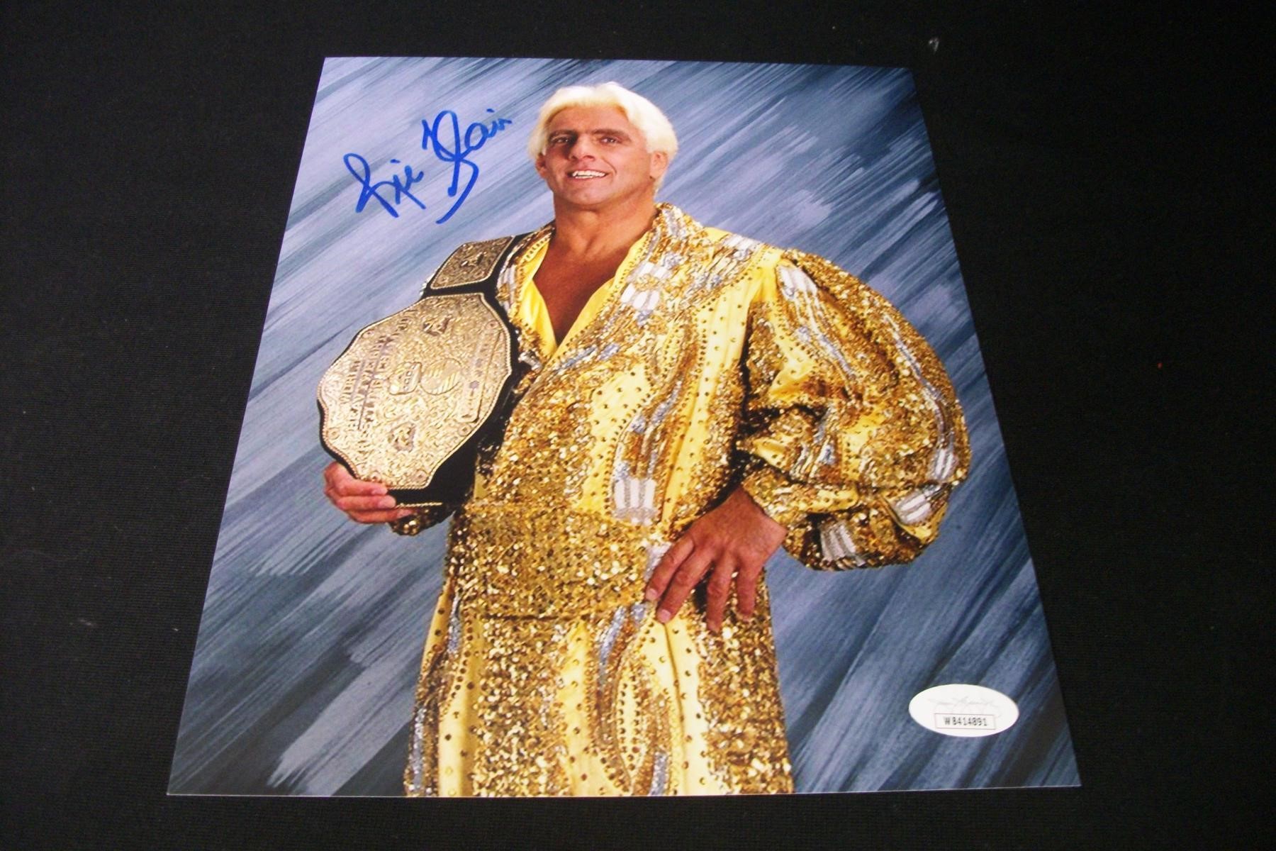 RIC FLAIR SIGNED 8X10 PHOTO JSA COA WWF WCW