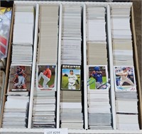 APPROX 6000 MISC. BASEBALL SPORTS TRADING CARDS