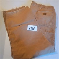 44x32 Carhart Work Jeans
