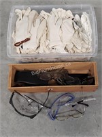 TOTE OF COTTON GLOVES AND SAFETY GLASSES