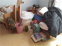Job Lot, Blankets, Books, Home Decor, Fan, & more