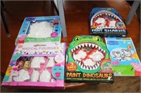 MAGICAL FIGURINES - DINOSAURS - SHARKS PAINT SETS