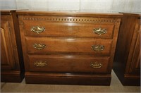 Ethan Allen Chest of Drawers