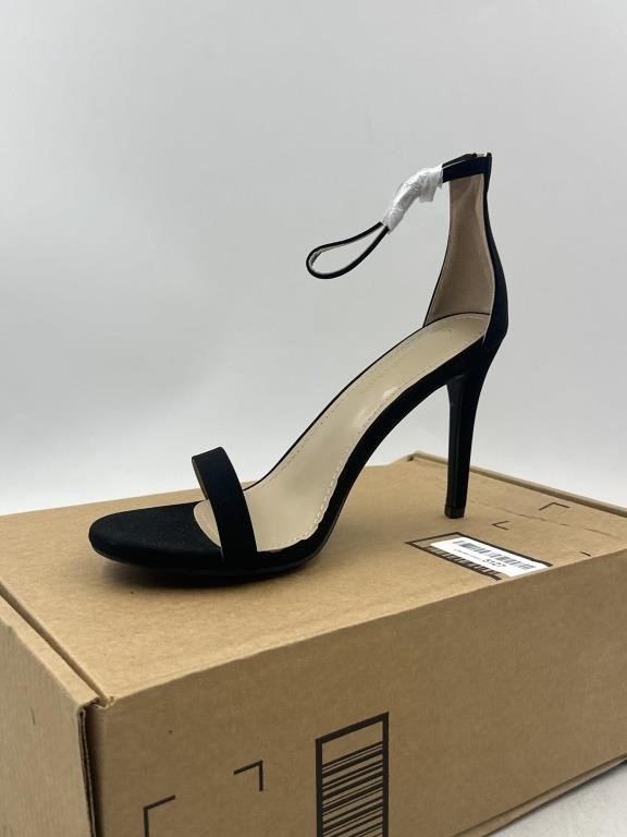 NEW Women’s 10 Black Basic Heel