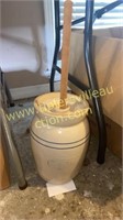 Gallon stoneware churn