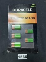 NIP Duracell Rechargable Batteries