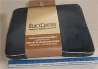 Black Canyon Gear Travel Pillow With Buckle "Navy"