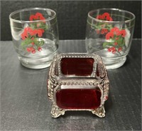 2 Christmas glasses & small red glass dish