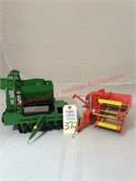John Deere beet harvester and AC grain binder