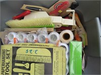 TOTE - PAINT ROLLERS, PAPER HANGING TOOLSET,