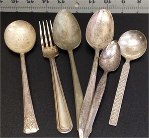 Lot of nickel silver mismatched eating utensils