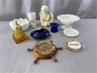 Vintage Glass Décor & Ashtrays