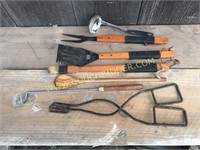 Assorted Lot of Kitchen/Grilling Utensils