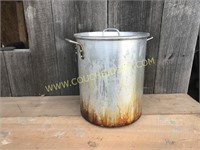 Large Turkey Frying Pot / Stock Pot
