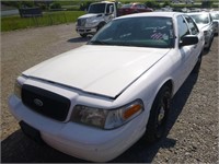 2006 FORD CROWN VIC--COLD A/C