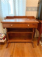 WRITING DESK WITH CENTER DRAWER, 2 TOP CUBBIES,