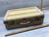 VINTAGE SUITCASE VINTAGE SUITCASE