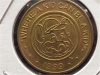 1999 Chuck e cheese Token