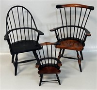 CHARMING ANTIQUE WINDSOR CHAIR DOLL CHAIRS