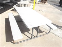 6-Foot Plastic Picnic Table