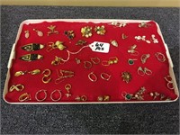 64 PIECES EARRING LOT