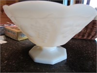 Milk Glass Bowl 9 x 5.5"