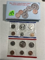 (4) 1994 Uncirculated Mint Sets