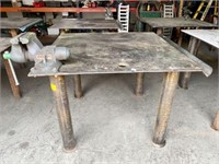 Heavy Steel Welding Table w/Wilton Vise & Mat