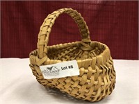 Hand crafted gathering basket 9”x7”.