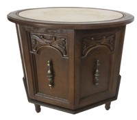 Mid-Cent. Round End Table 26"R x 21"T