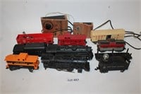 Assorted Lionel Train Cars With Tack &