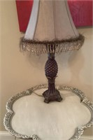 Scalloped edge 3-leg side table, pineapple lamp