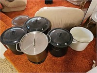 Assorted Crock Pots