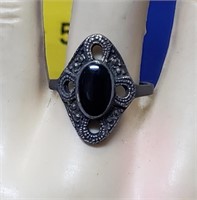 . 925 Sterling Silver Ring