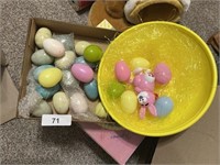 Alabaster Eggs, Bunny Figurines & Easter Decor