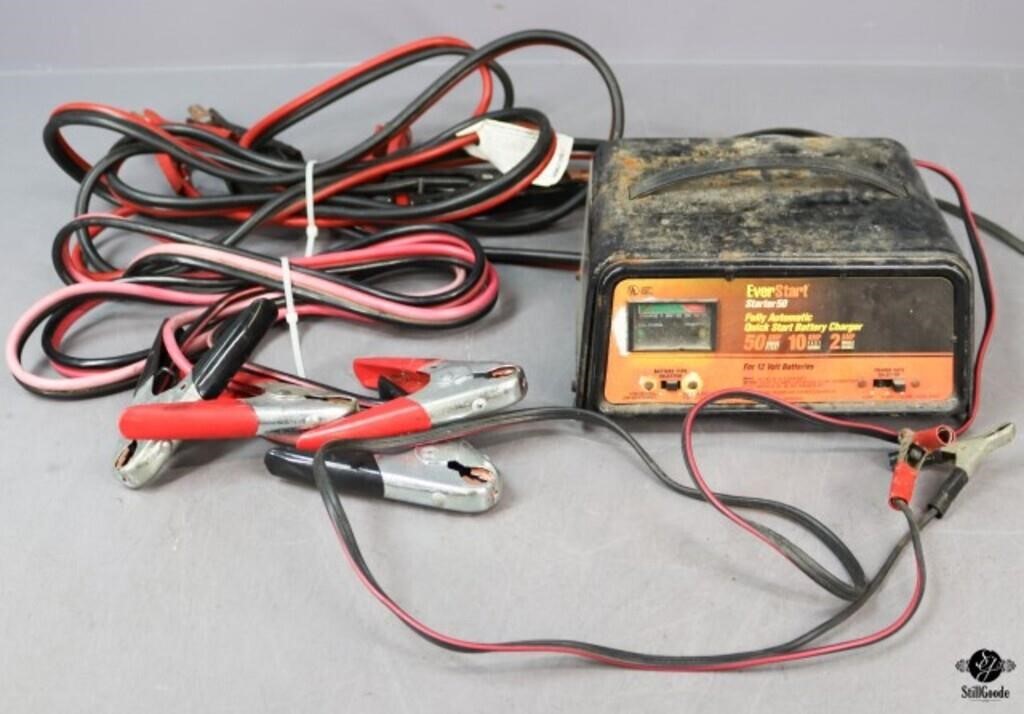 EverStart Battery Charger w/Jumper Cables