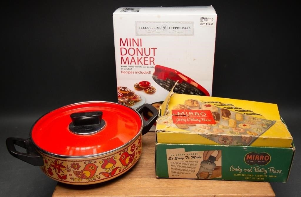 Vintage Cookware Collection