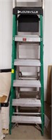 Louisville 6' Fiberglass Ladder 225lb Capacity