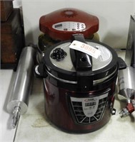 Lot #3895 - Power Pressure Cooker (new never