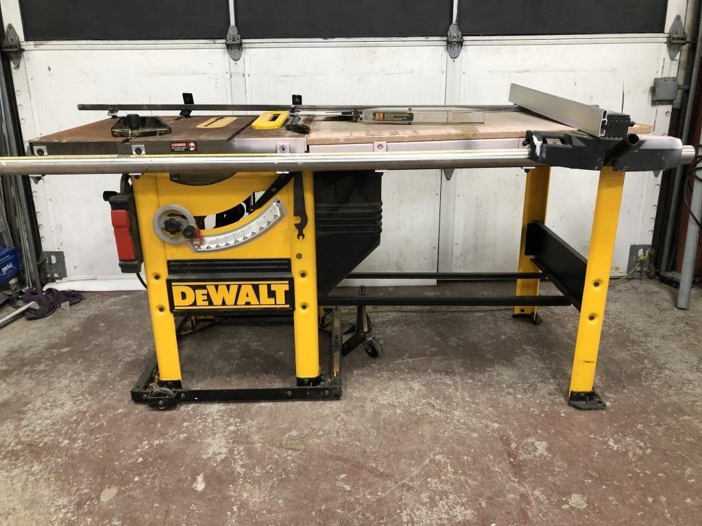 DEWALT SW746  TABLE SAW