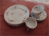 Vtg China Plates, Cups & Saucers