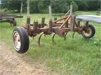 SCHULTZ 9 TOOTH 3PT CHISEL PLOW